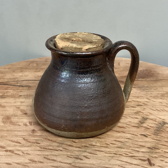 Vintage - Two Toned Handmade Ceramic Pottery Jar / Creamer / Pitcher - Unique - Picture 2 of 15